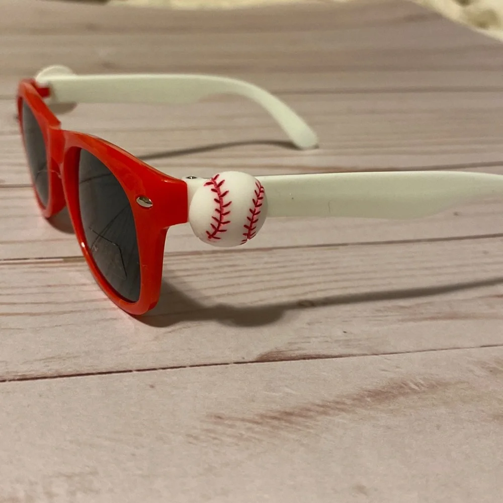 kids red/white baseball sunglasses